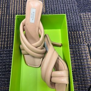 STEVEN by Steve Madden slip on sandal 9